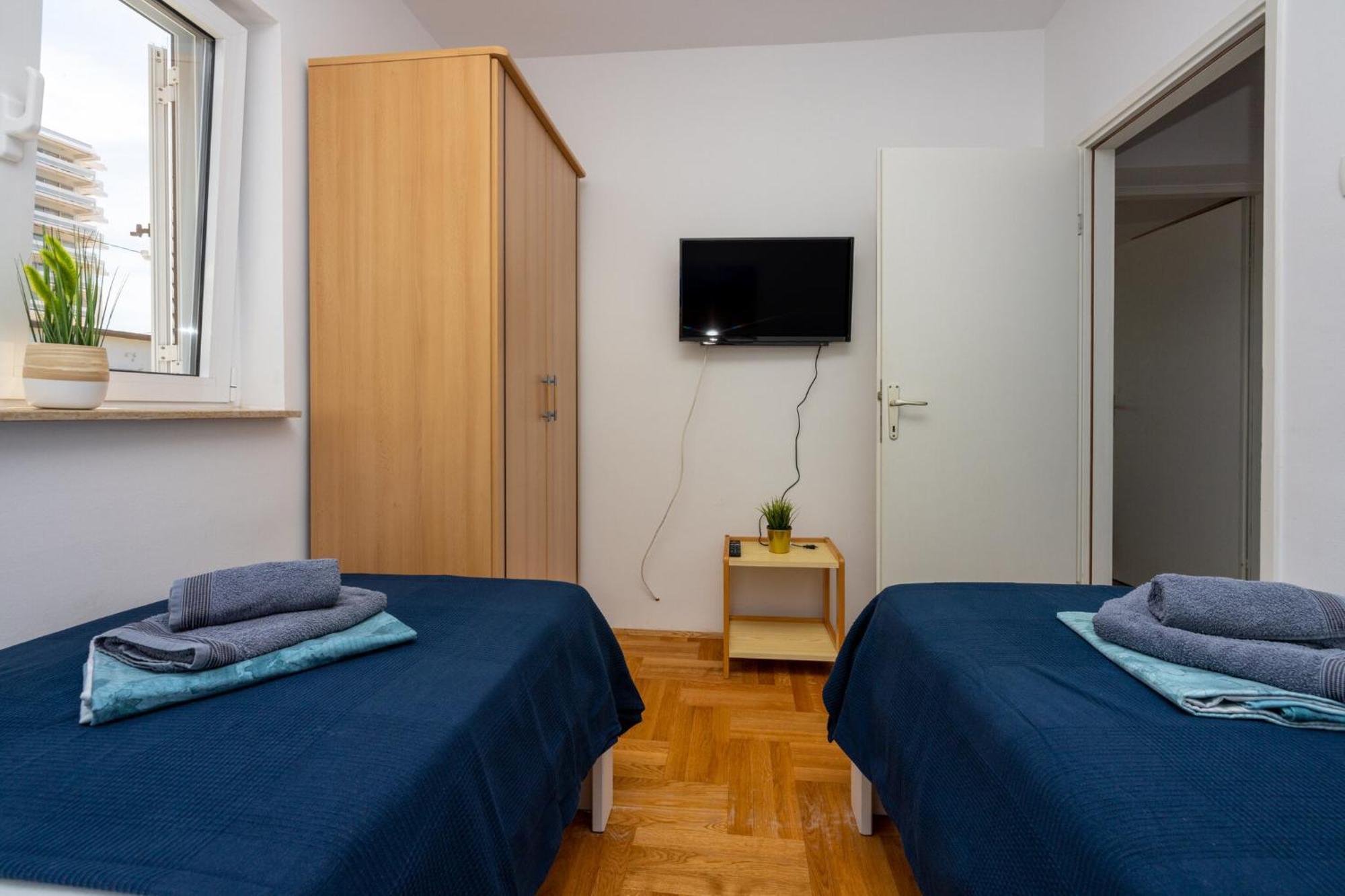 Podvezanec Apartment Dramalj Bagian luar foto