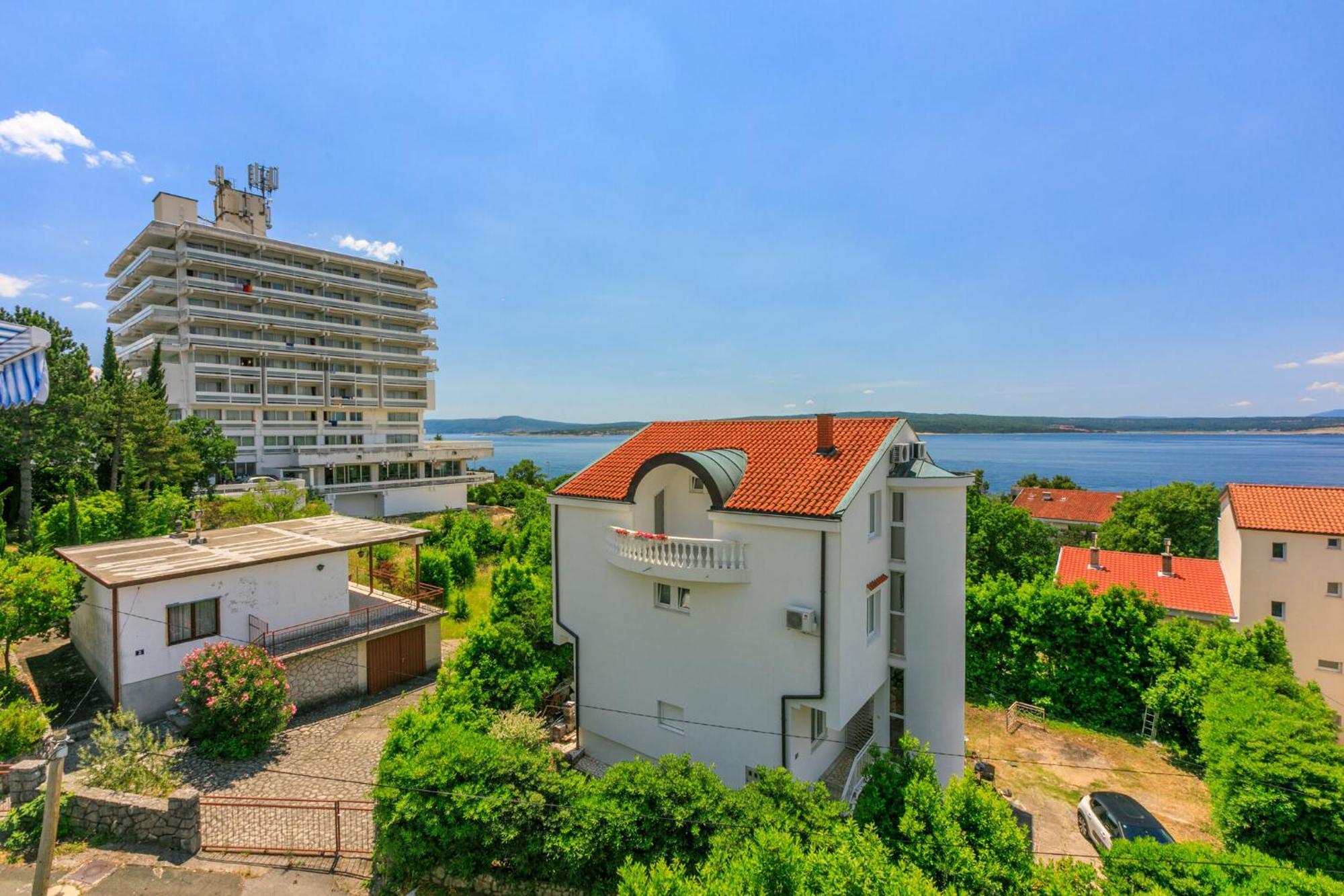 Podvezanec Apartment Dramalj Bagian luar foto