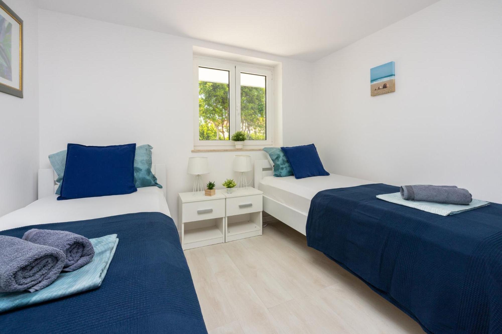 Podvezanec Apartment Dramalj Bagian luar foto