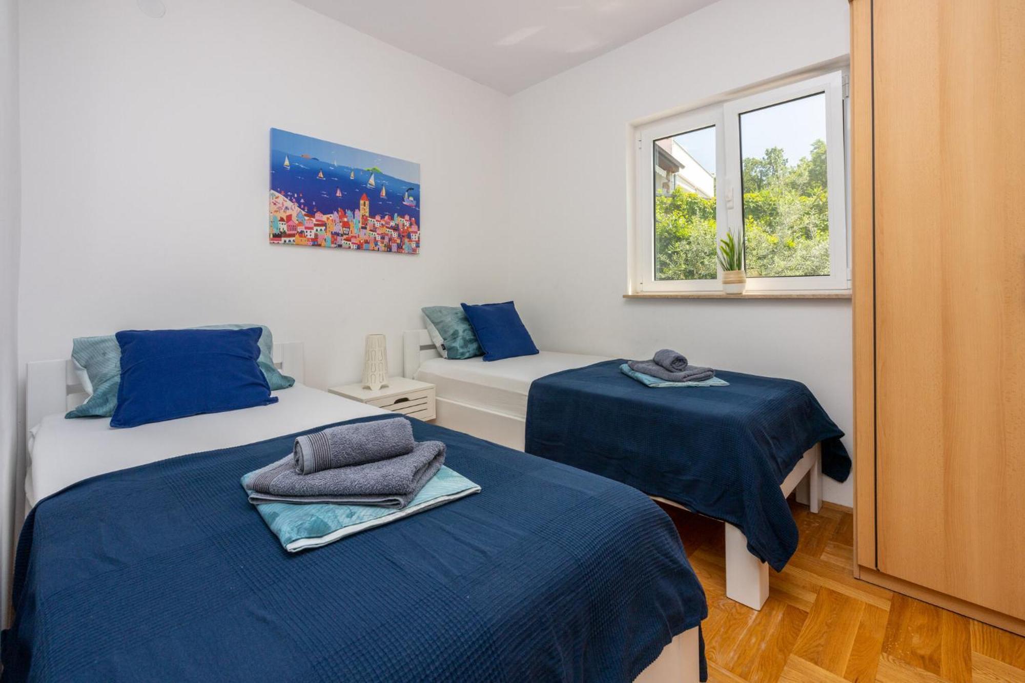 Podvezanec Apartment Dramalj Bagian luar foto