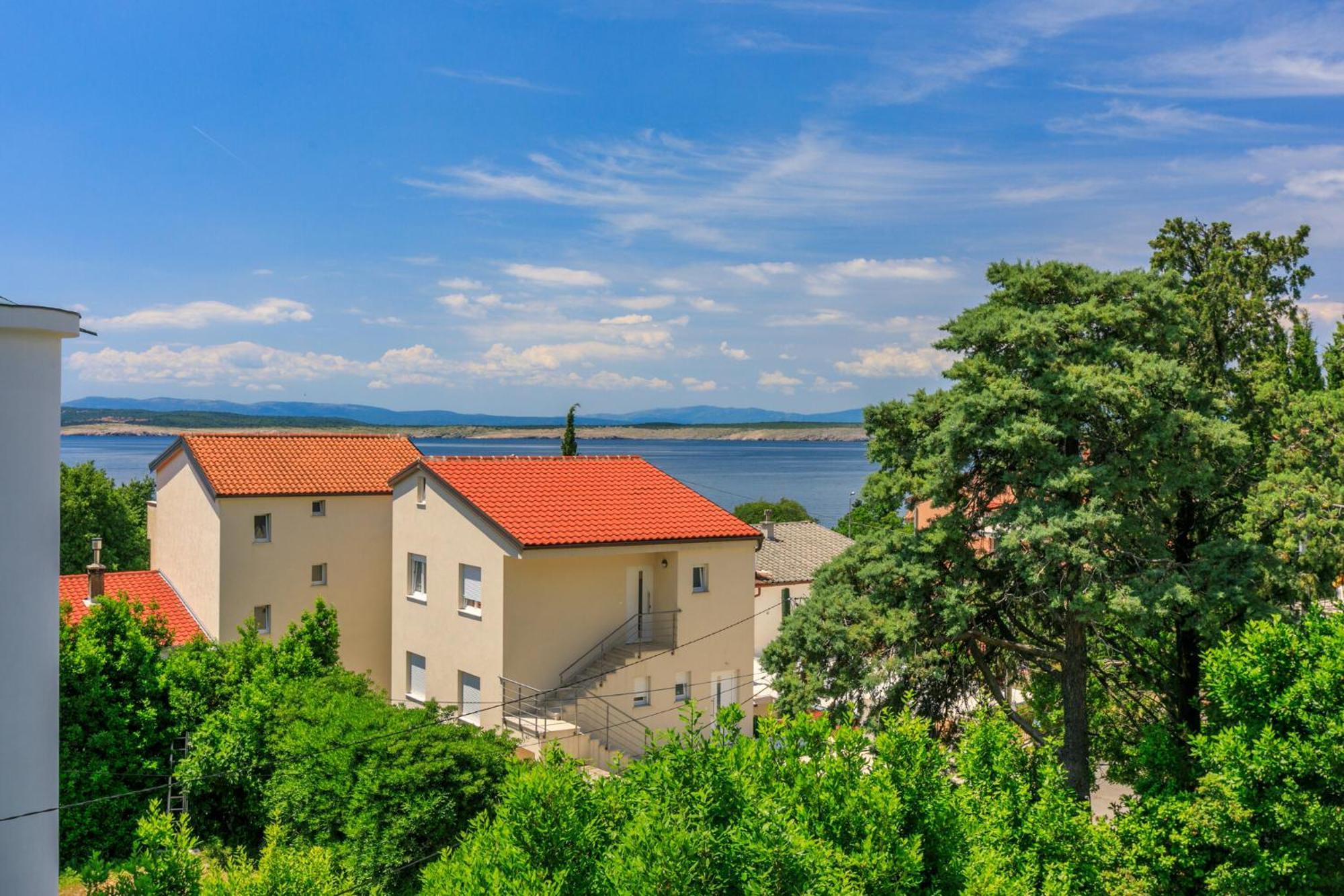 Podvezanec Apartment Dramalj Bagian luar foto